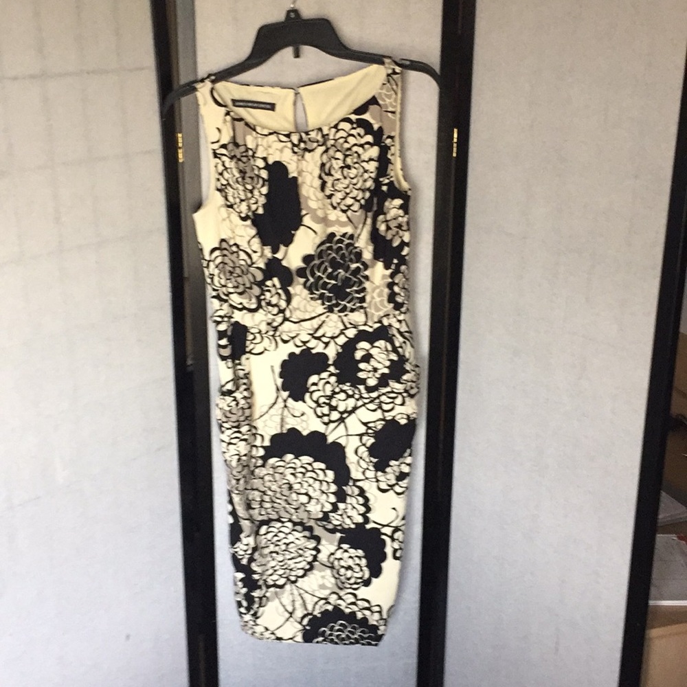 Jones Wear Black & Cream White Dress